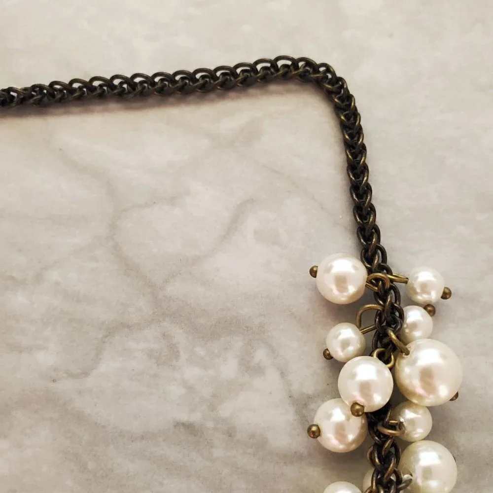 💕 J.Crew Pearl Cluster Antiqued Necklace 💕